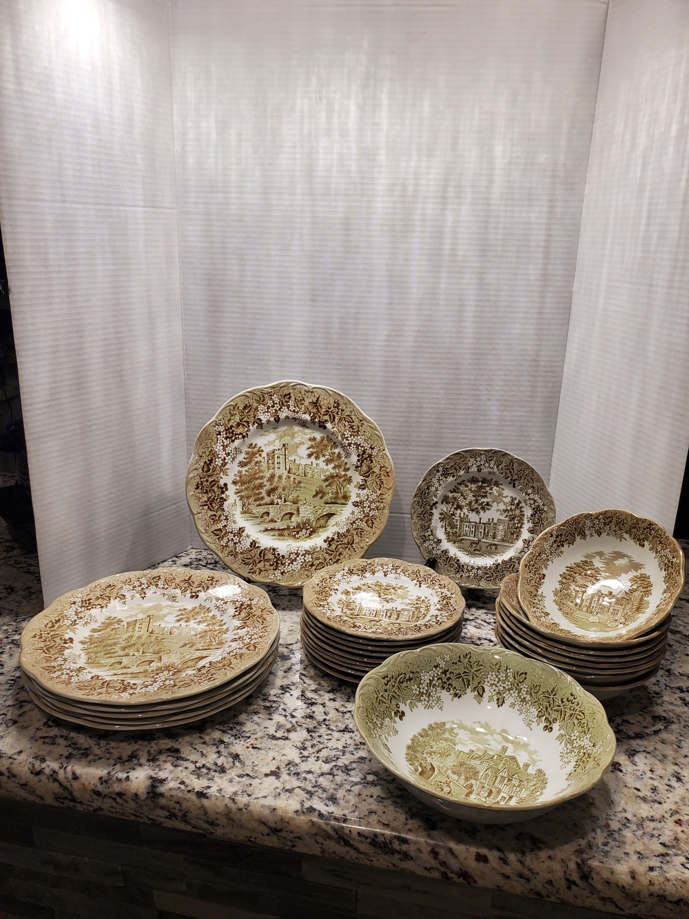 Romantic England Dinnerware Set – Highly Collectible Classic Scenic